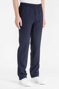 2685_3f5c03fe53-7-rtail-standard